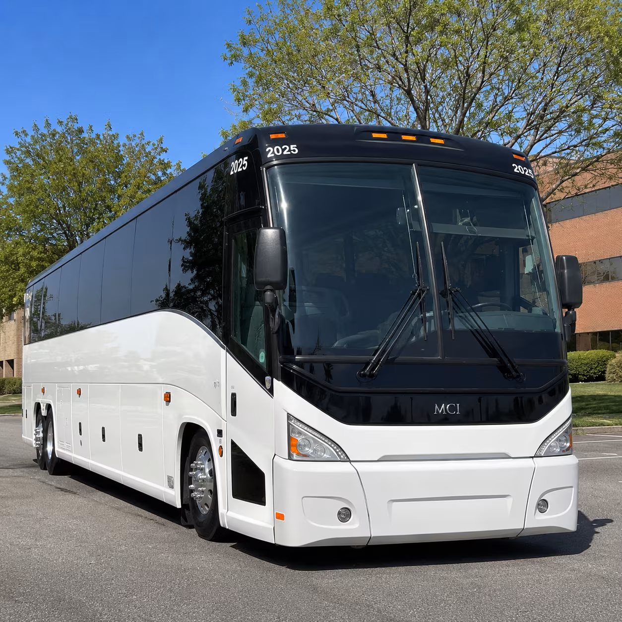 albany charter bus services exterior