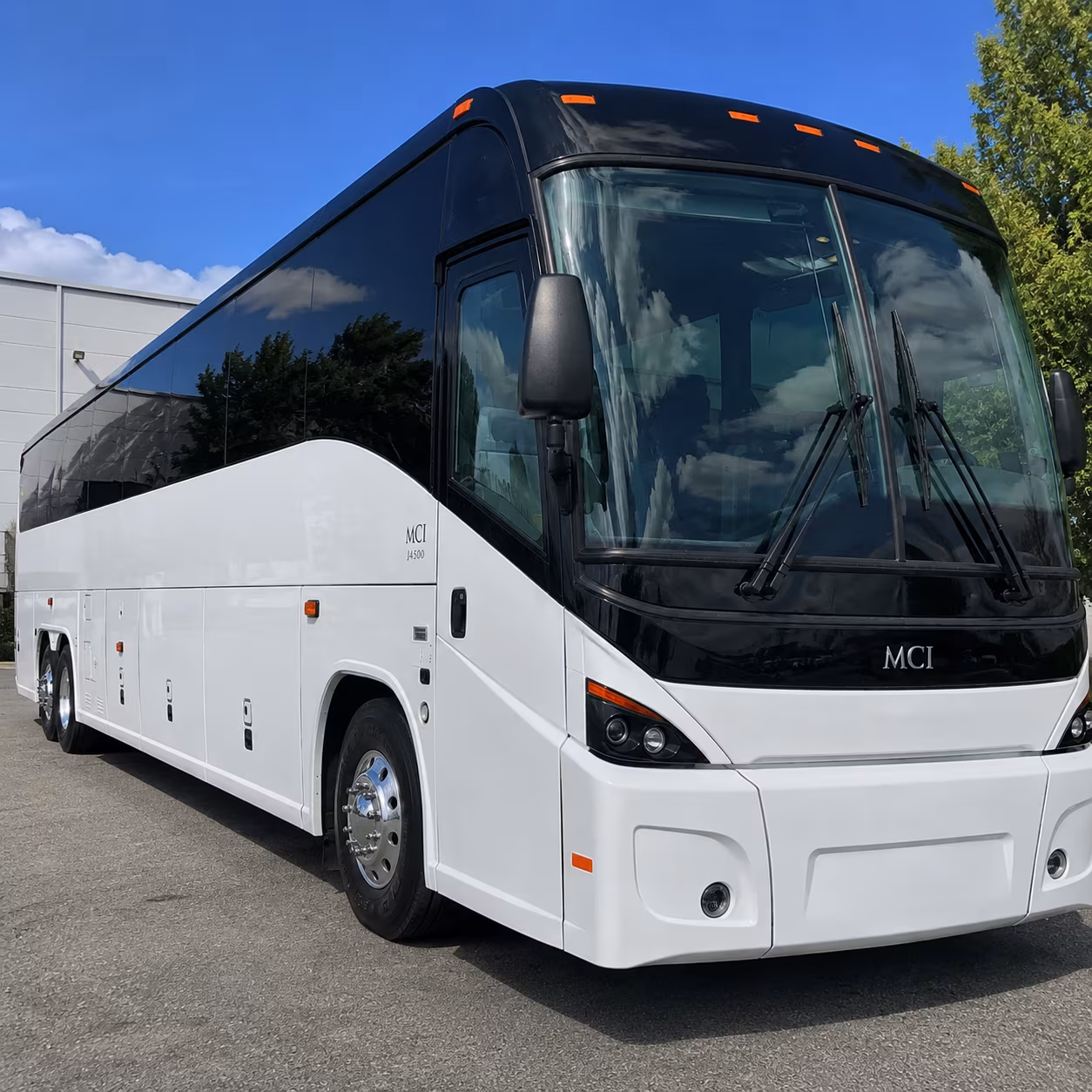 albany international airport alb charter bus pickups and drop offs made easy