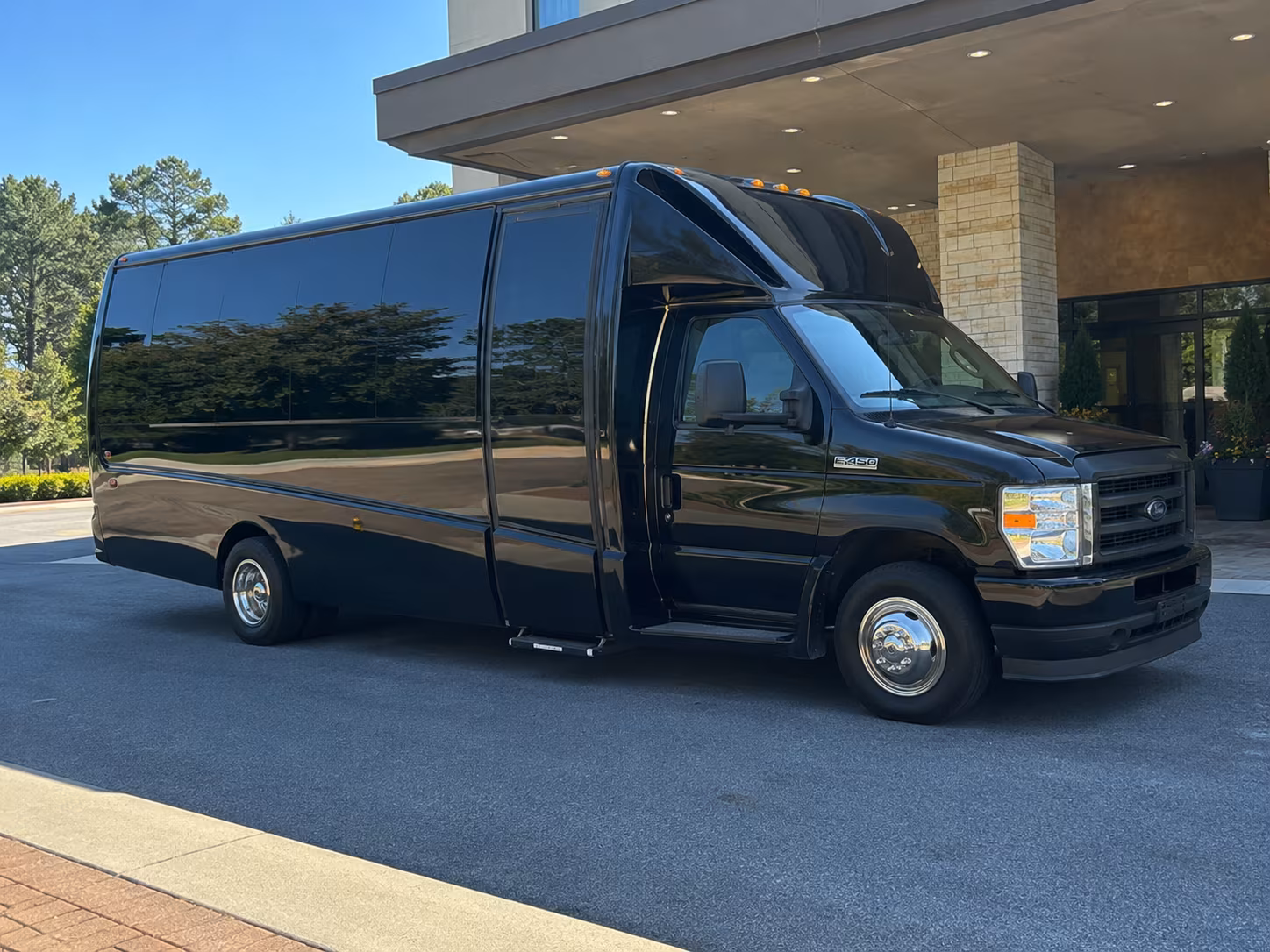 albany wine tour transportation