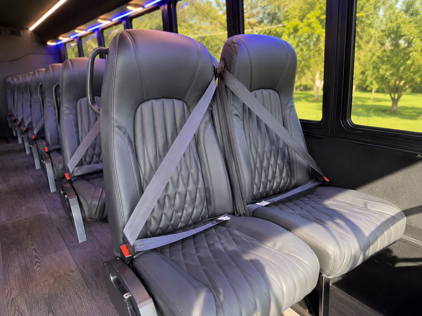 minibuses and party buses for bethlehem guilderland and south albany prom groups
