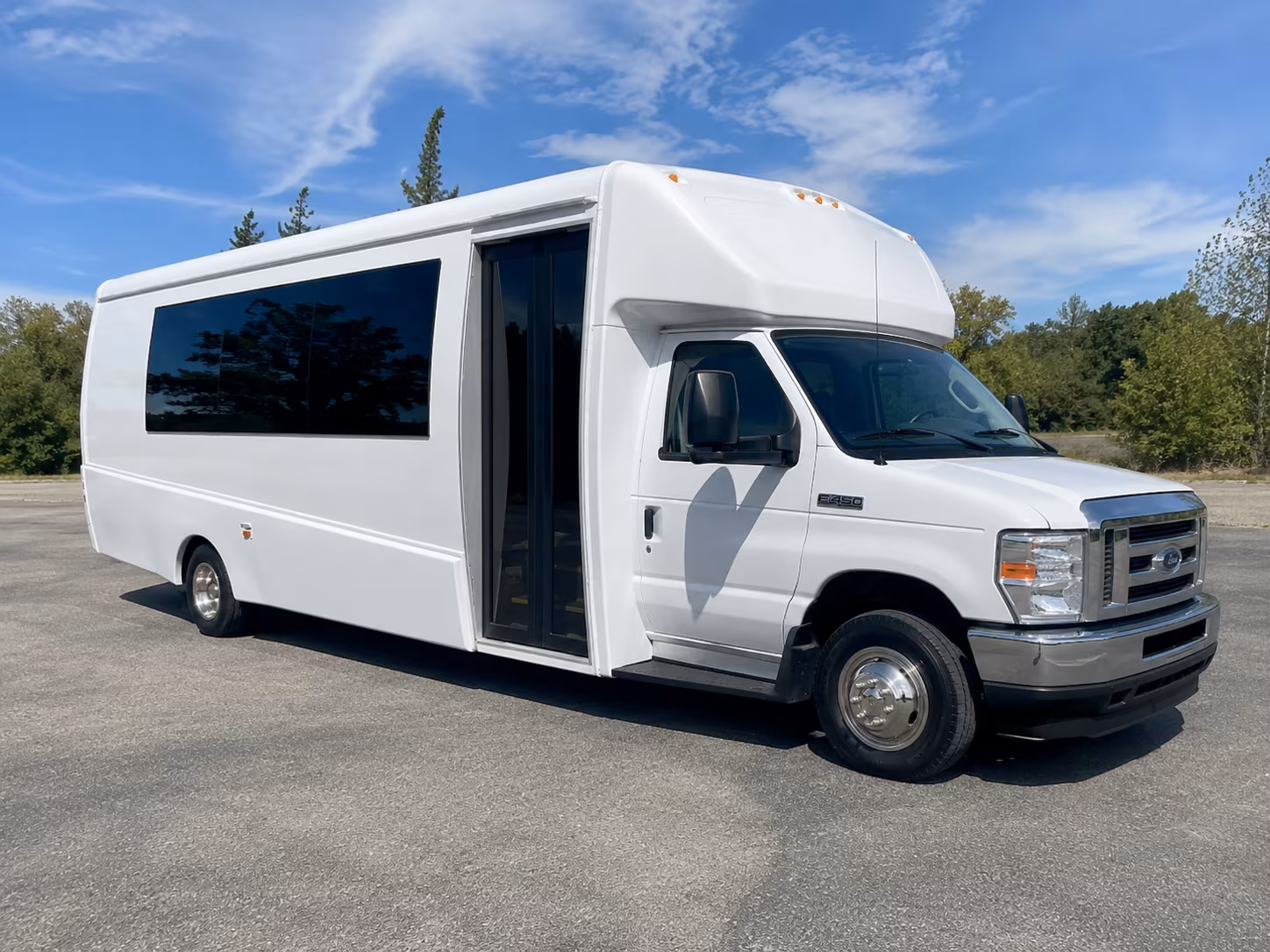 party buses to the hall of springs and saratoga springs prom venues